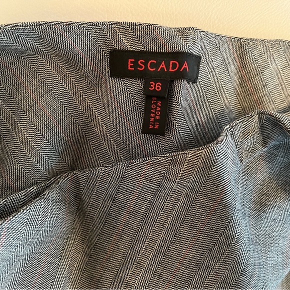 Straight leg trousers with side pockets and draped belt - Picture 4 of 6